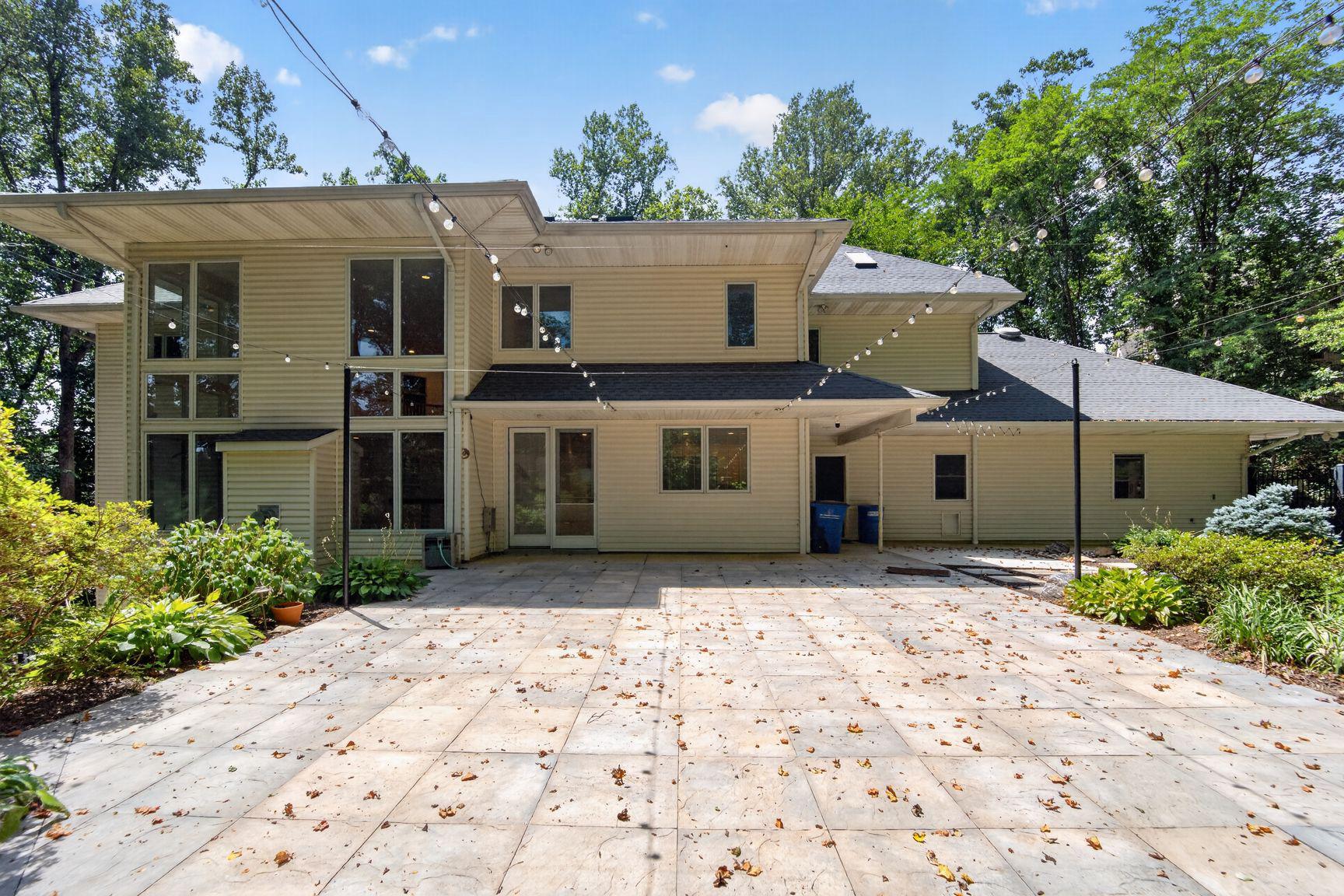 8309 OLD SEVEN LOCKS ROAD