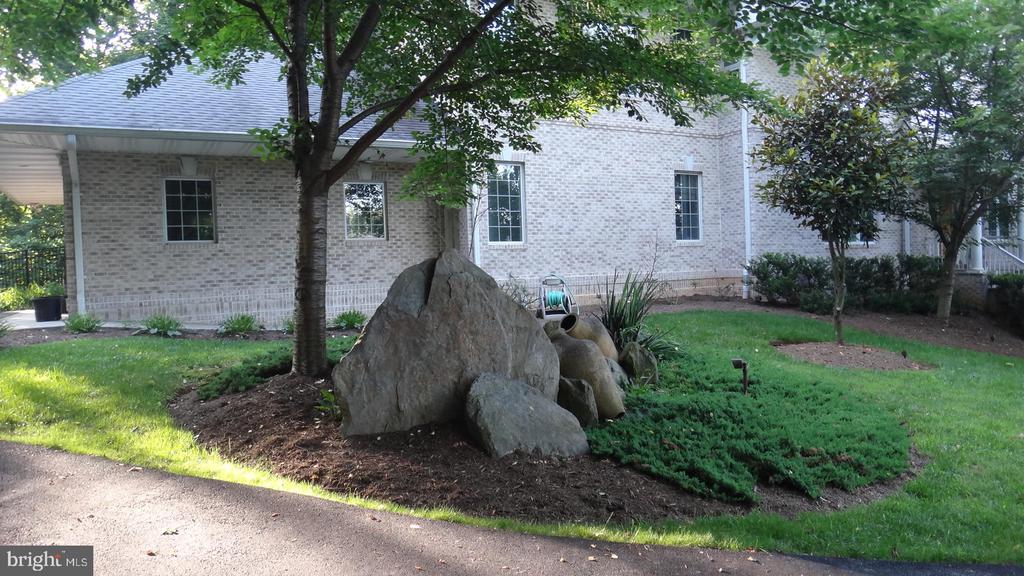 8309 OLD SEVEN LOCKS ROAD