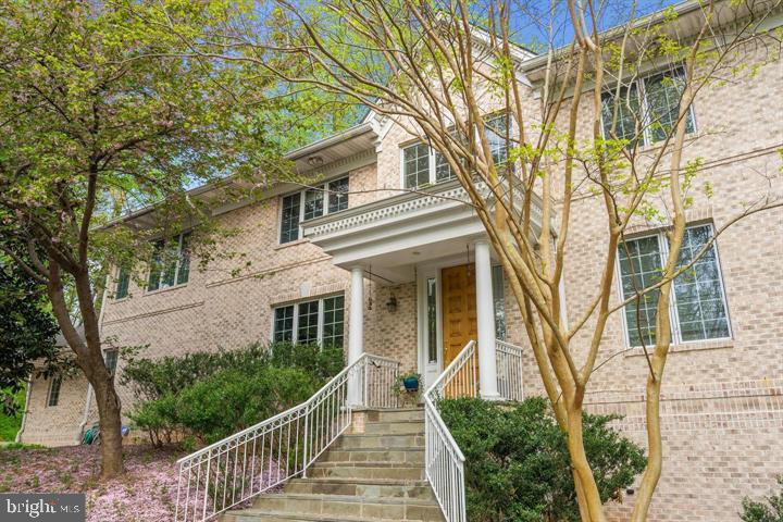 8309 OLD SEVEN LOCKS ROAD