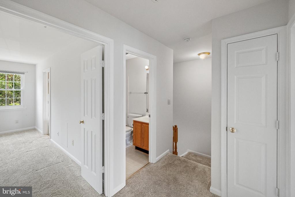 6 CASTLEBAR COURT