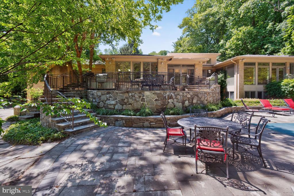 10801 BALANTRE LANE