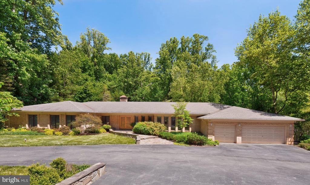 10801 BALANTRE LANE