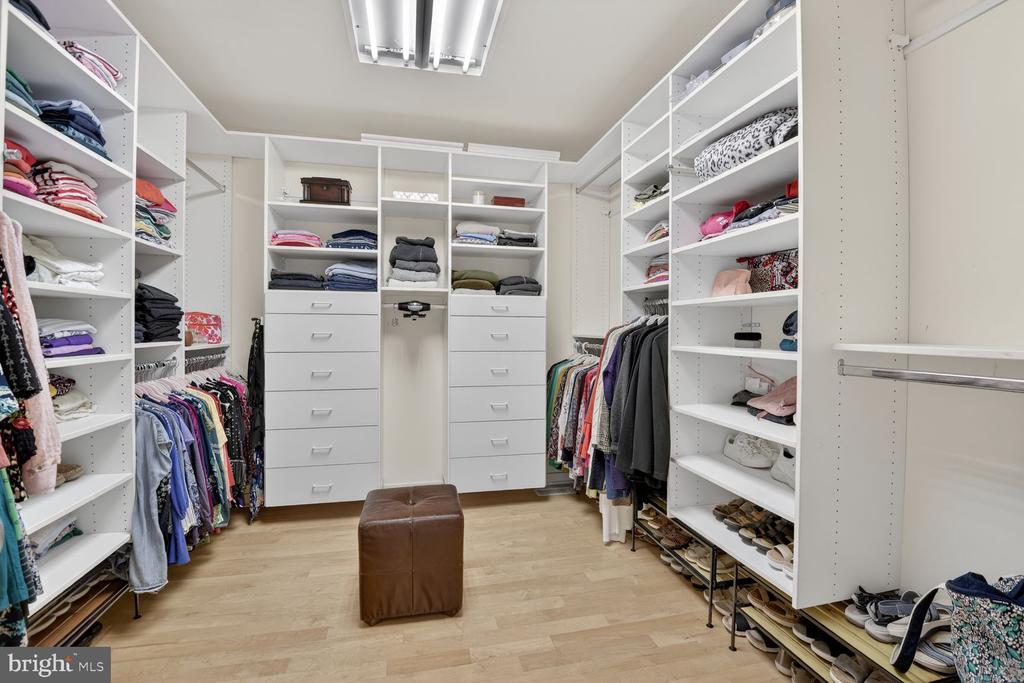 10801 BALANTRE LANE