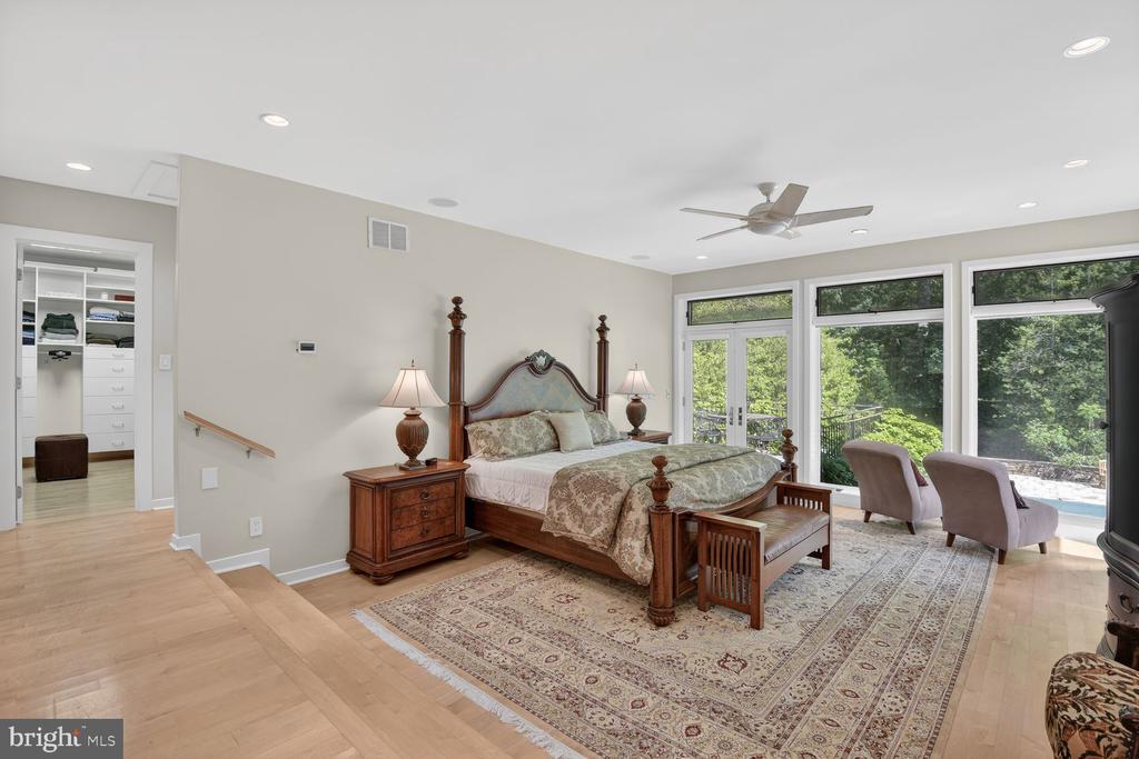 10801 BALANTRE LANE