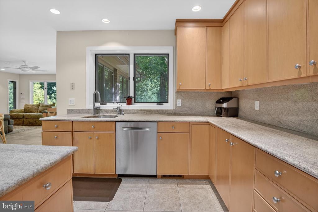 10801 BALANTRE LANE