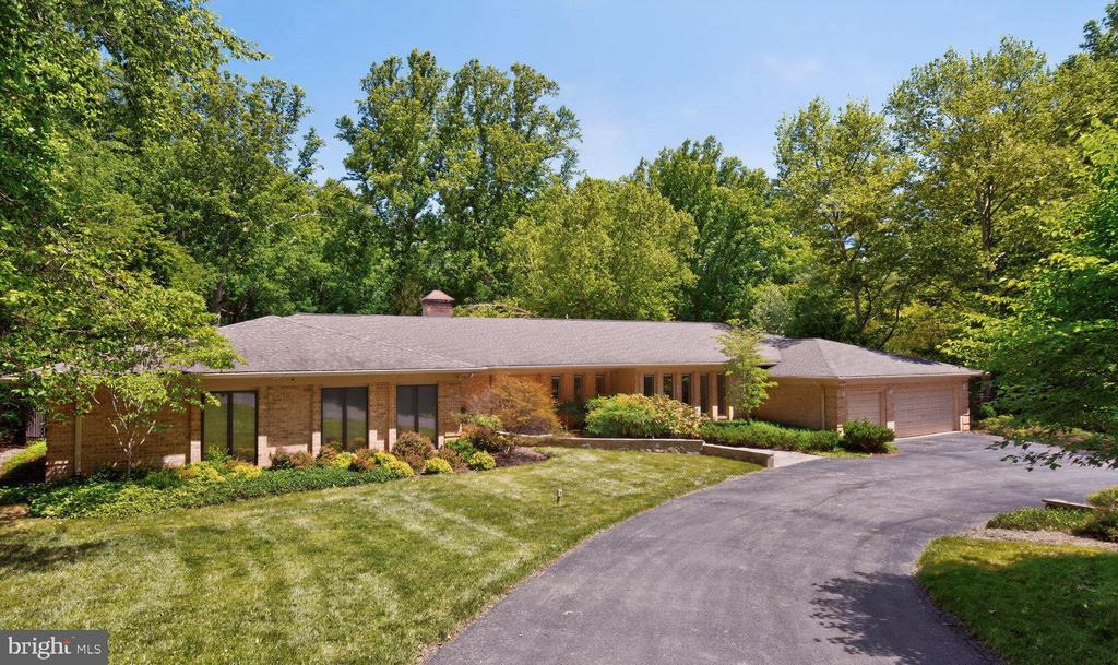 10801 BALANTRE LANE