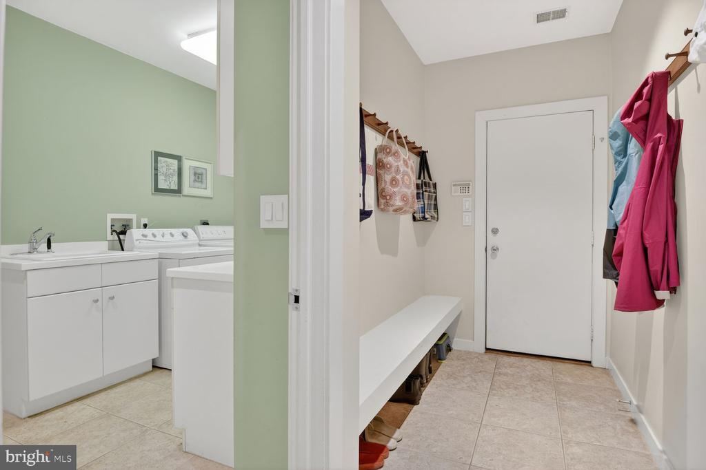 10801 BALANTRE LANE
