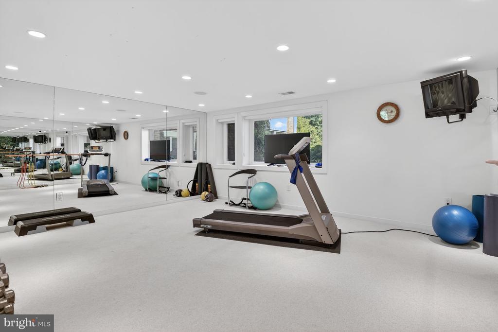 10801 BALANTRE LANE