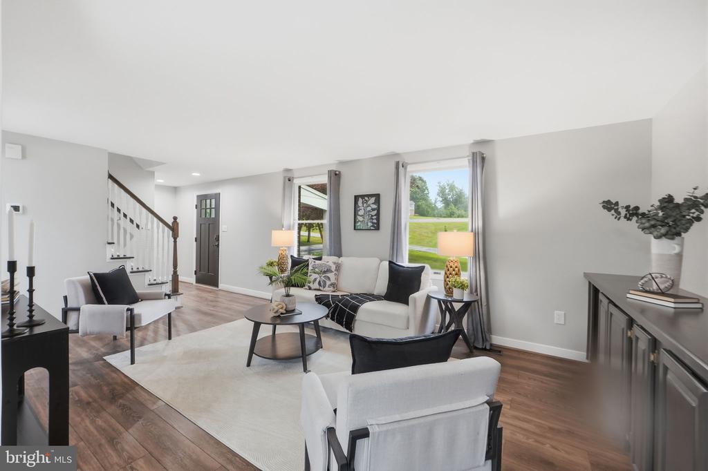 21 BELL BLUFF COURT