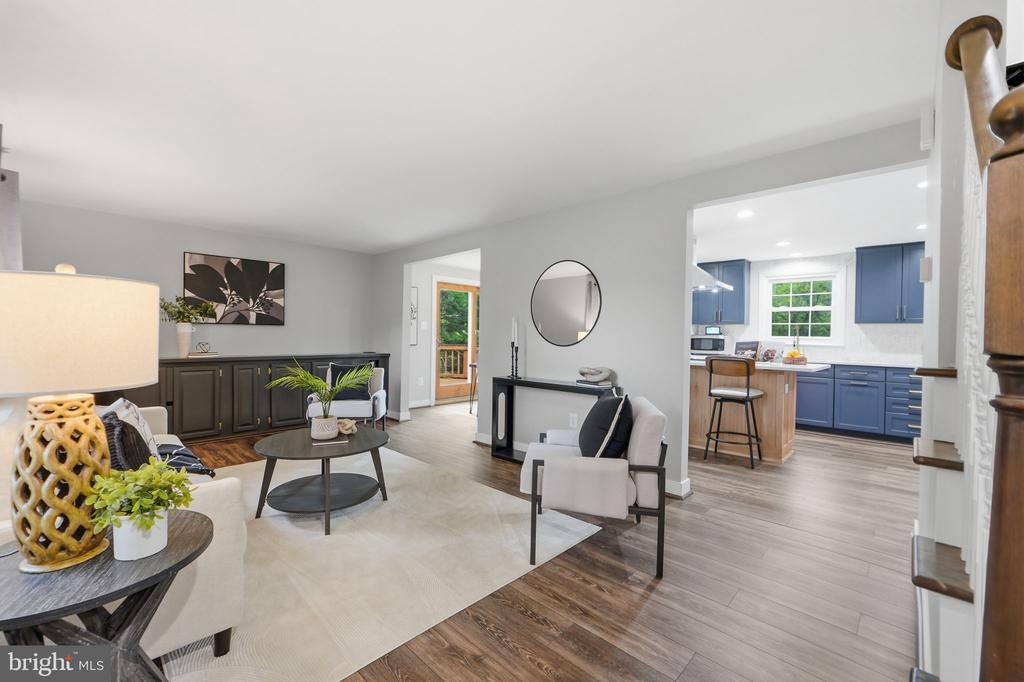 21 BELL BLUFF COURT