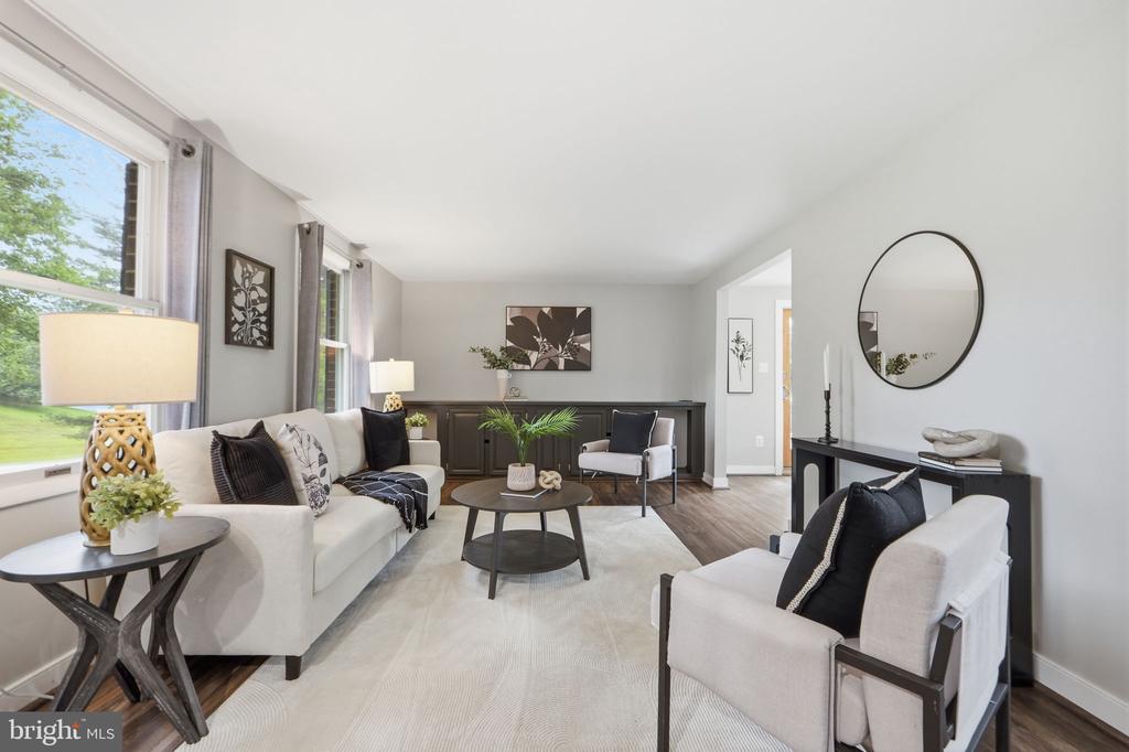 21 BELL BLUFF COURT