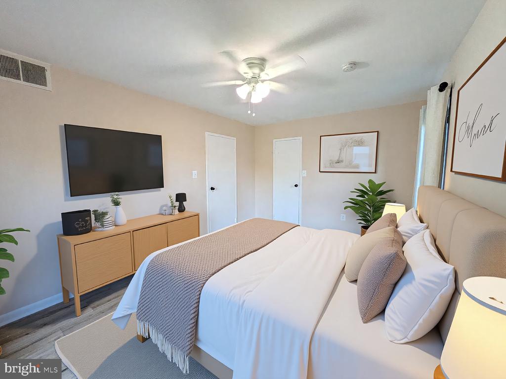 17804 BUEHLER ROAD Unit: 149