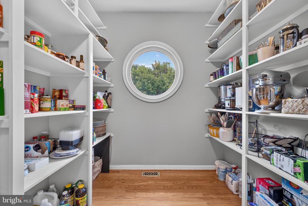 13909 DARNESTOWN ROAD