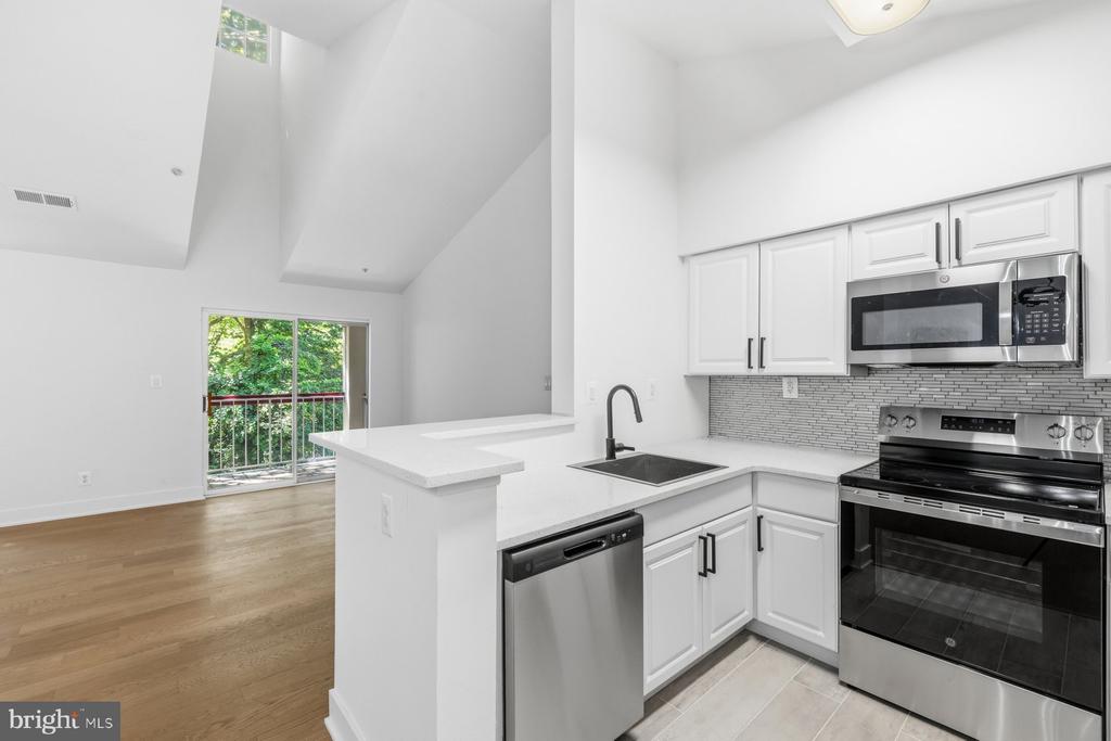 18510 BOYSENBERRY DRIVE Unit: 192