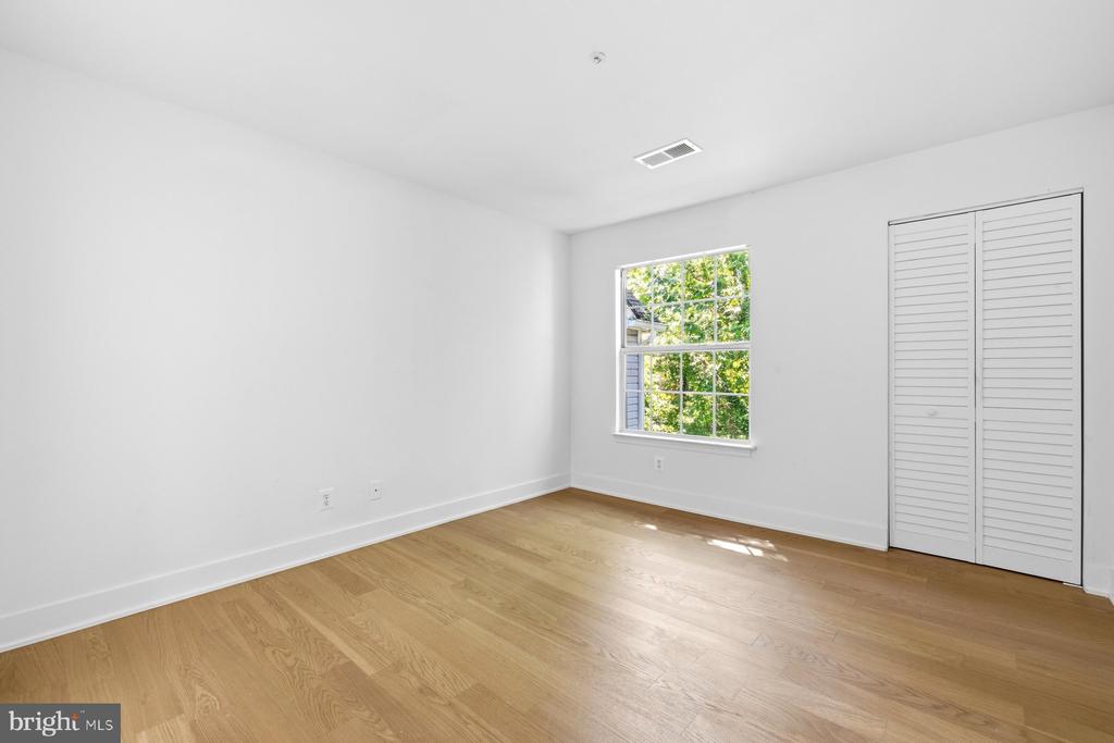 18510 BOYSENBERRY DRIVE Unit: 192