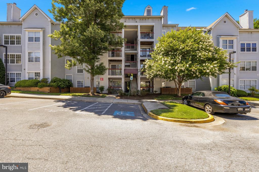 18510 BOYSENBERRY DRIVE Unit: 192