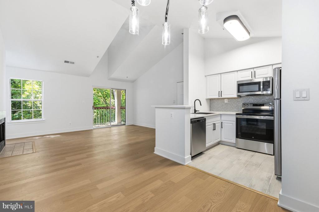 18510 BOYSENBERRY DRIVE Unit: 192