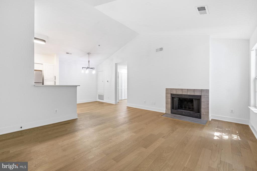 18510 BOYSENBERRY DRIVE Unit: 192