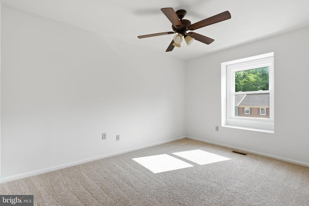 12 CATOCTIN COURT