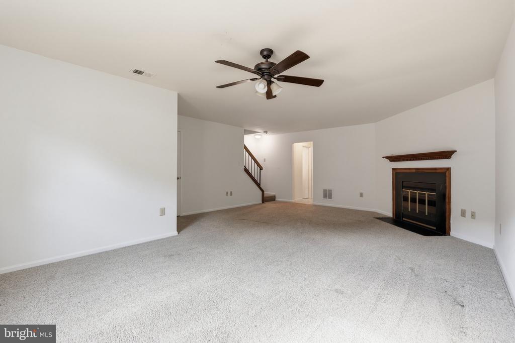 12 CATOCTIN COURT