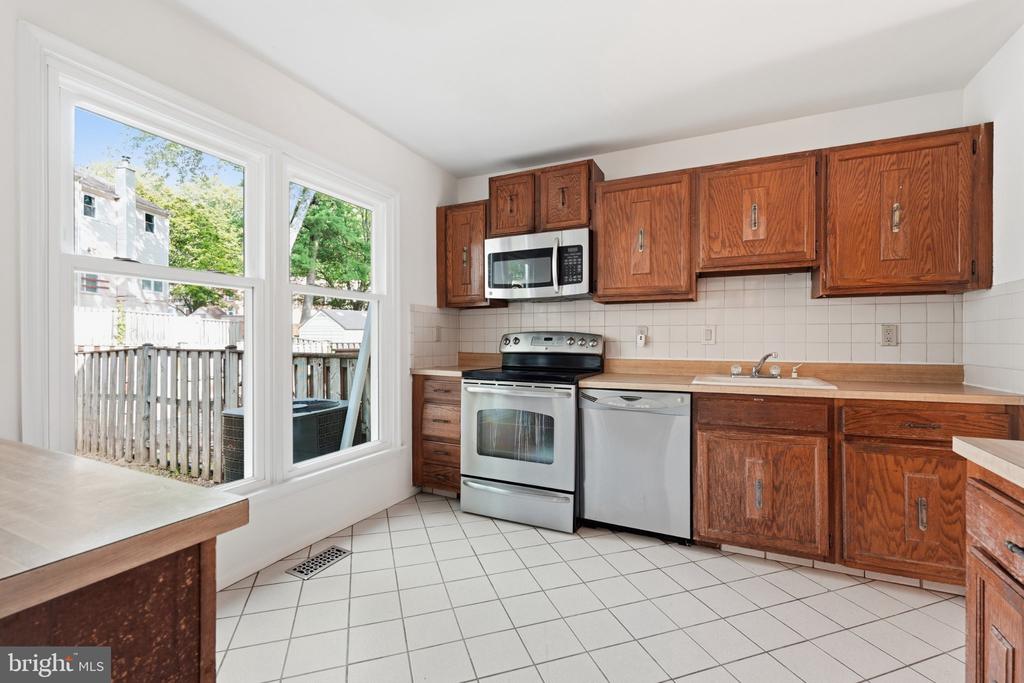 12 CATOCTIN COURT