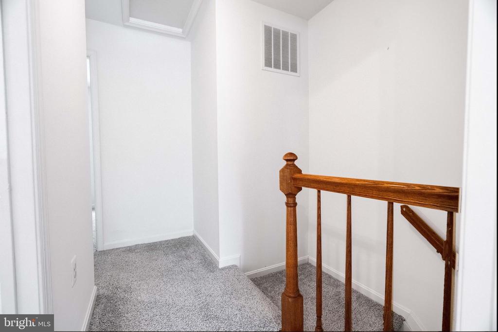 2922 STRAUSS TERRACE