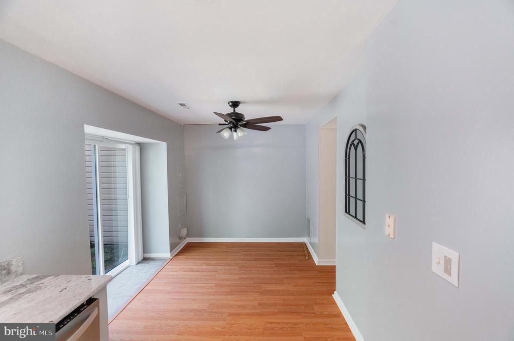 2922 STRAUSS TERRACE