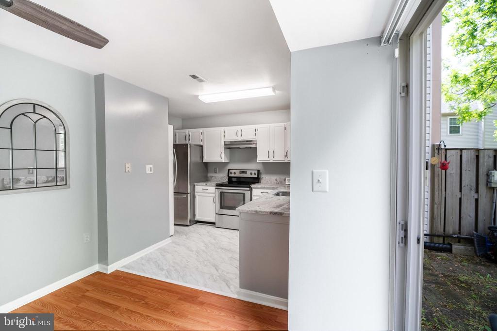 2922 STRAUSS TERRACE