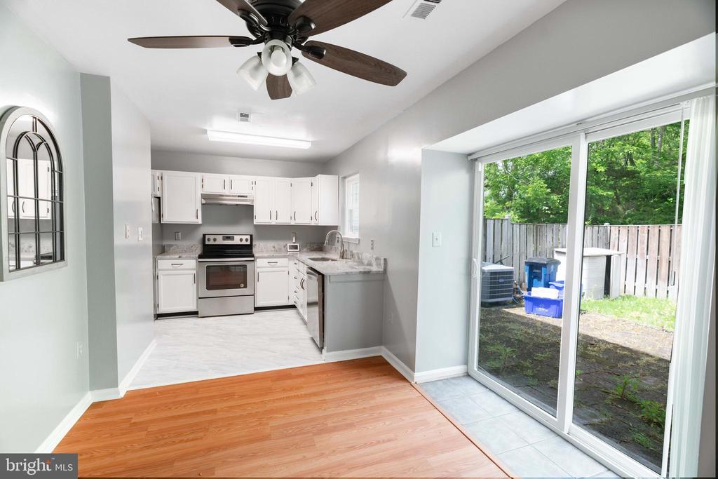 2922 STRAUSS TERRACE