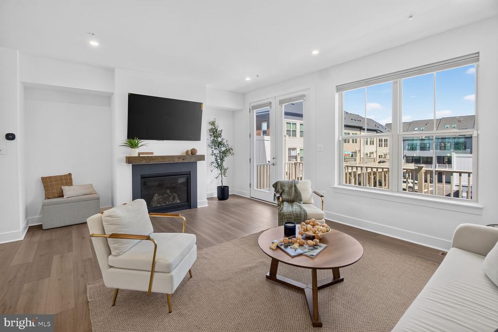 11105 MEDICAL CENTER DRIVE