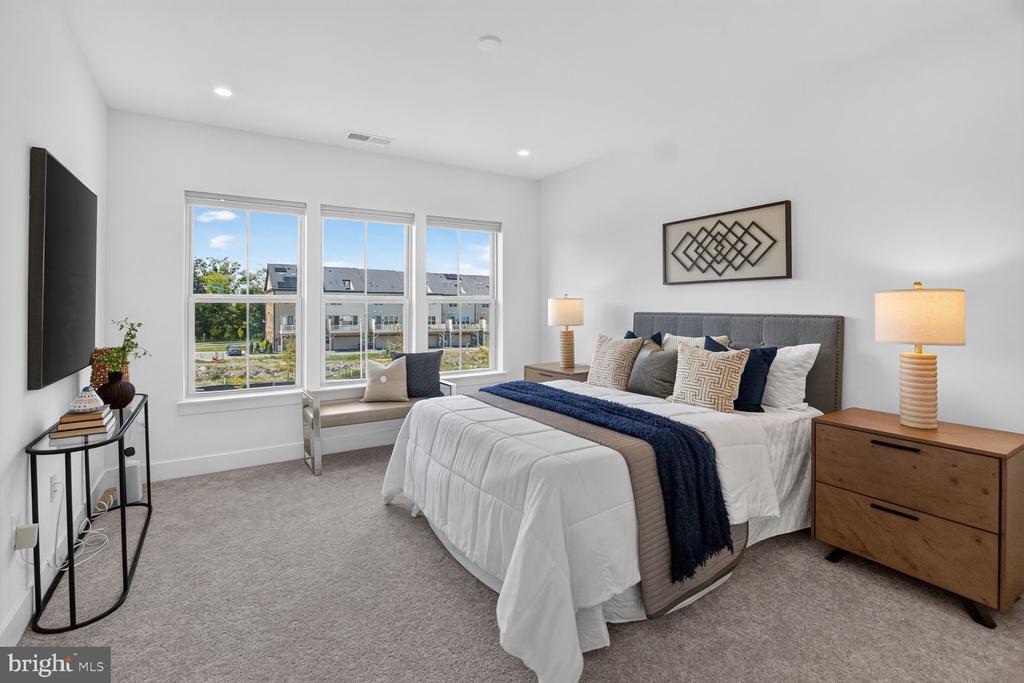 11105 MEDICAL CENTER DRIVE