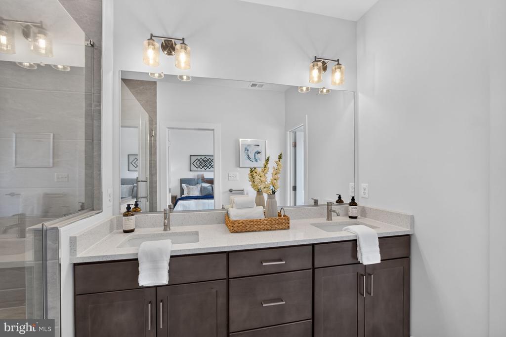 11105 MEDICAL CENTER DRIVE