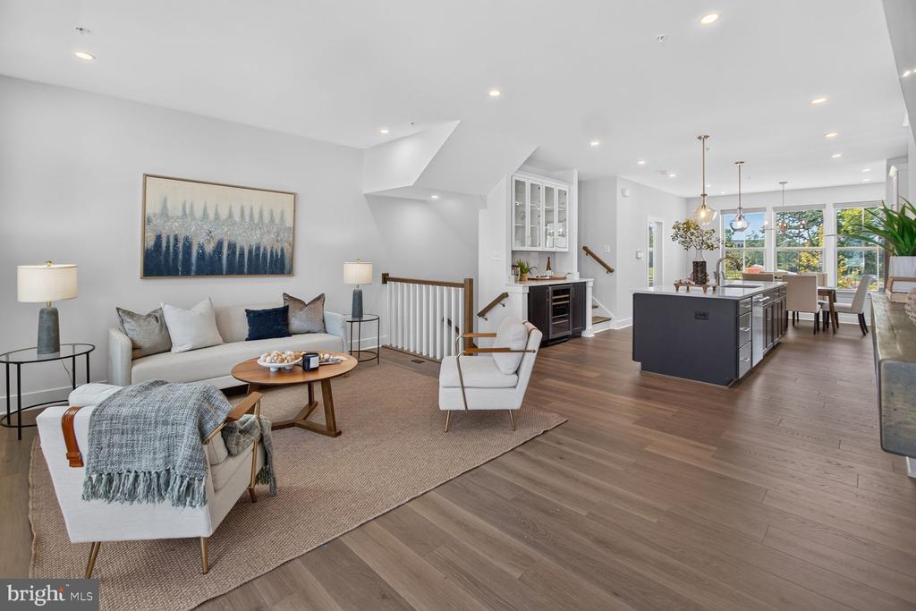 11105 MEDICAL CENTER DRIVE
