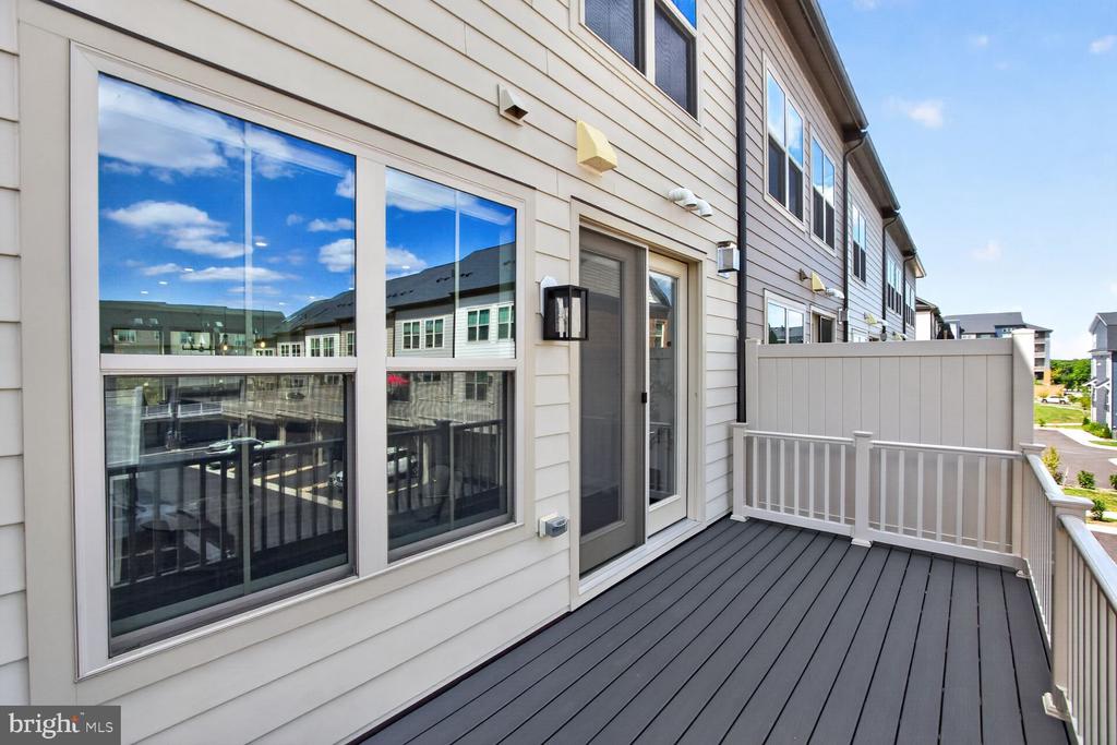 11105 MEDICAL CENTER DRIVE