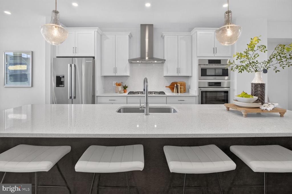 11105 MEDICAL CENTER DRIVE
