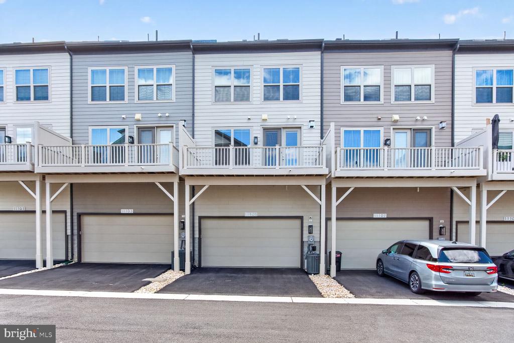 11105 MEDICAL CENTER DRIVE