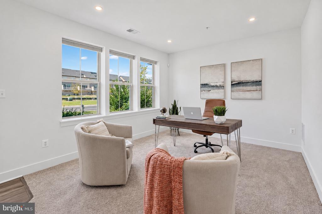 11105 MEDICAL CENTER DRIVE