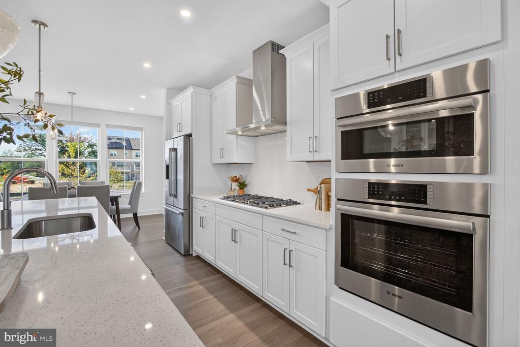11105 MEDICAL CENTER DRIVE