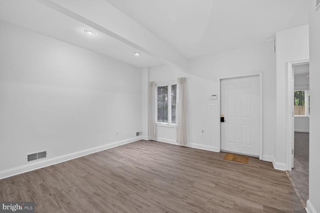 8309 OLD SEVEN LOCKS ROAD