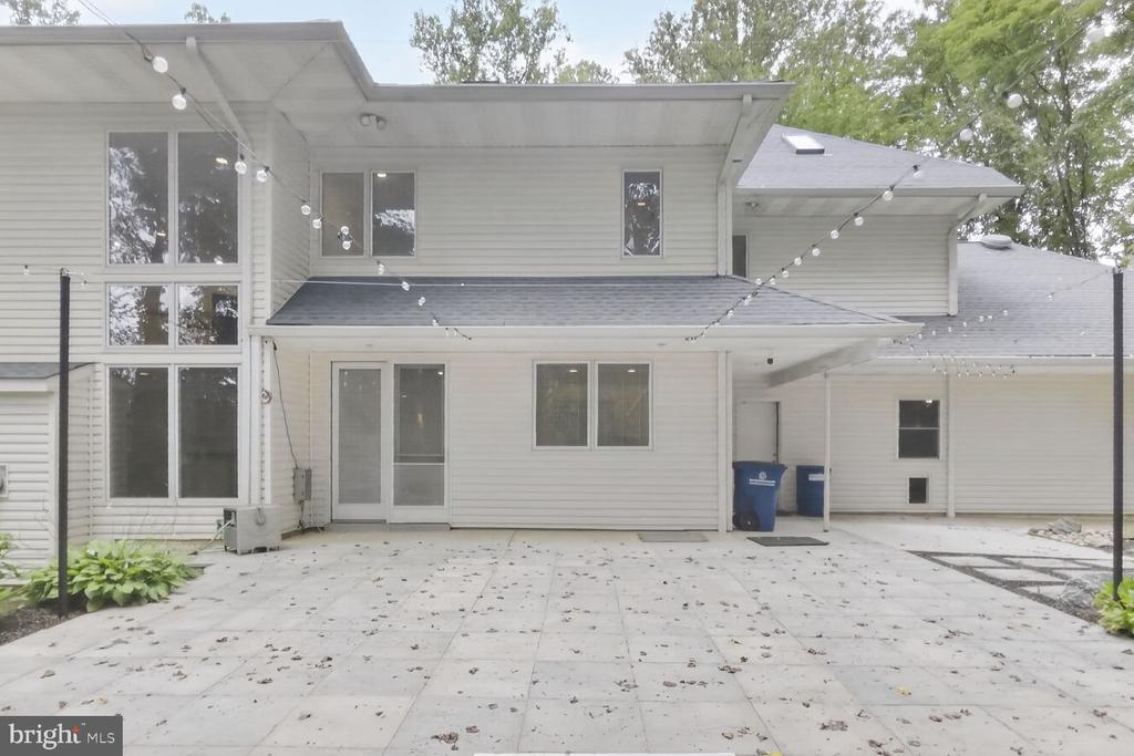 8309 OLD SEVEN LOCKS ROAD