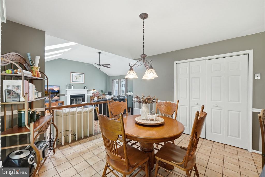 9817 MAINSAIL DRIVE
