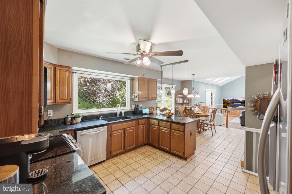 9817 MAINSAIL DRIVE