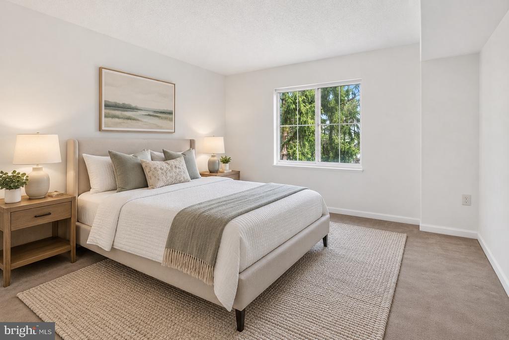 14801 PENNFIELD CIRCLE Unit: 311
