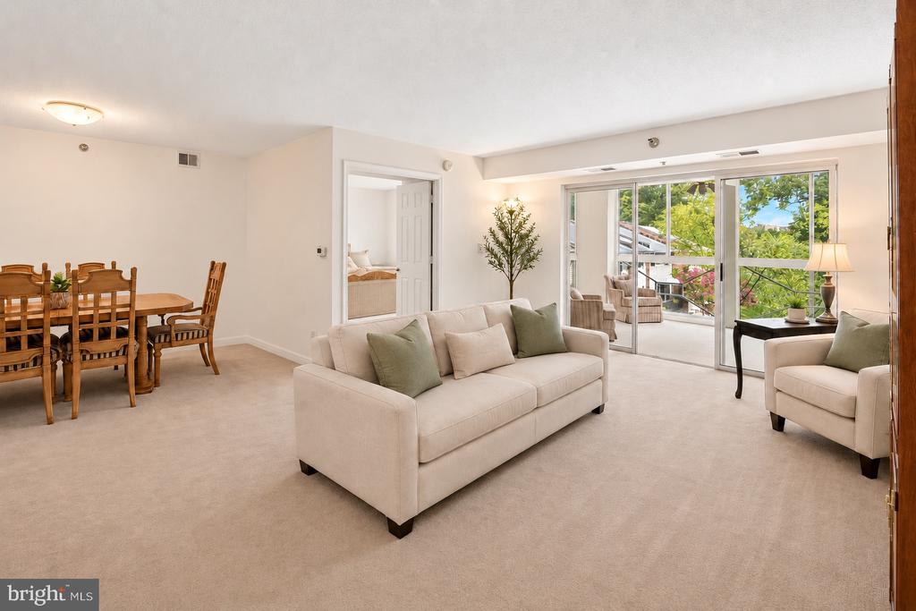 14801 PENNFIELD CIRCLE Unit: 311