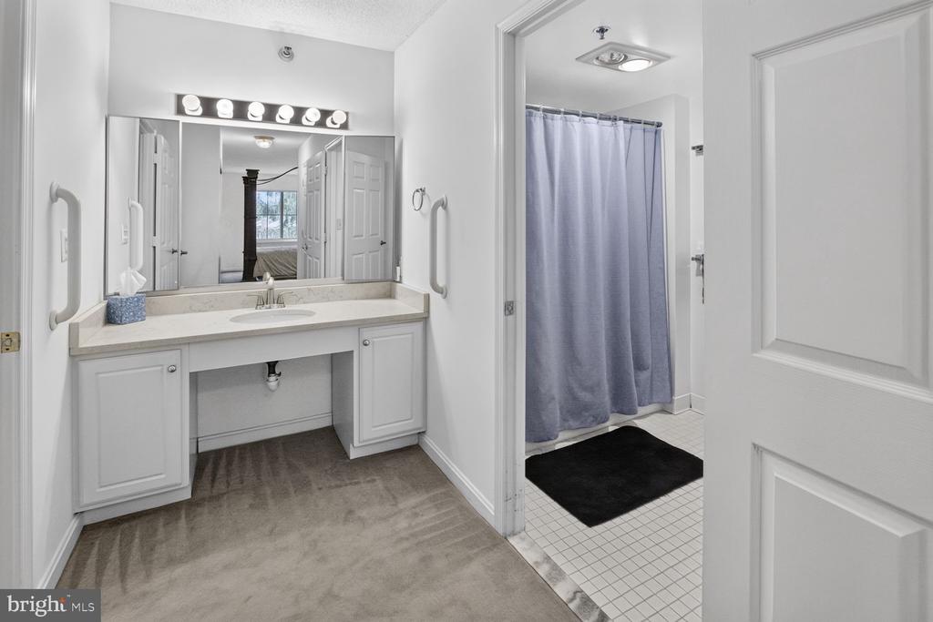 14801 PENNFIELD CIRCLE Unit: 311