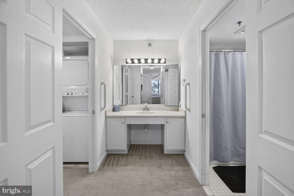 14801 PENNFIELD CIRCLE Unit: 311