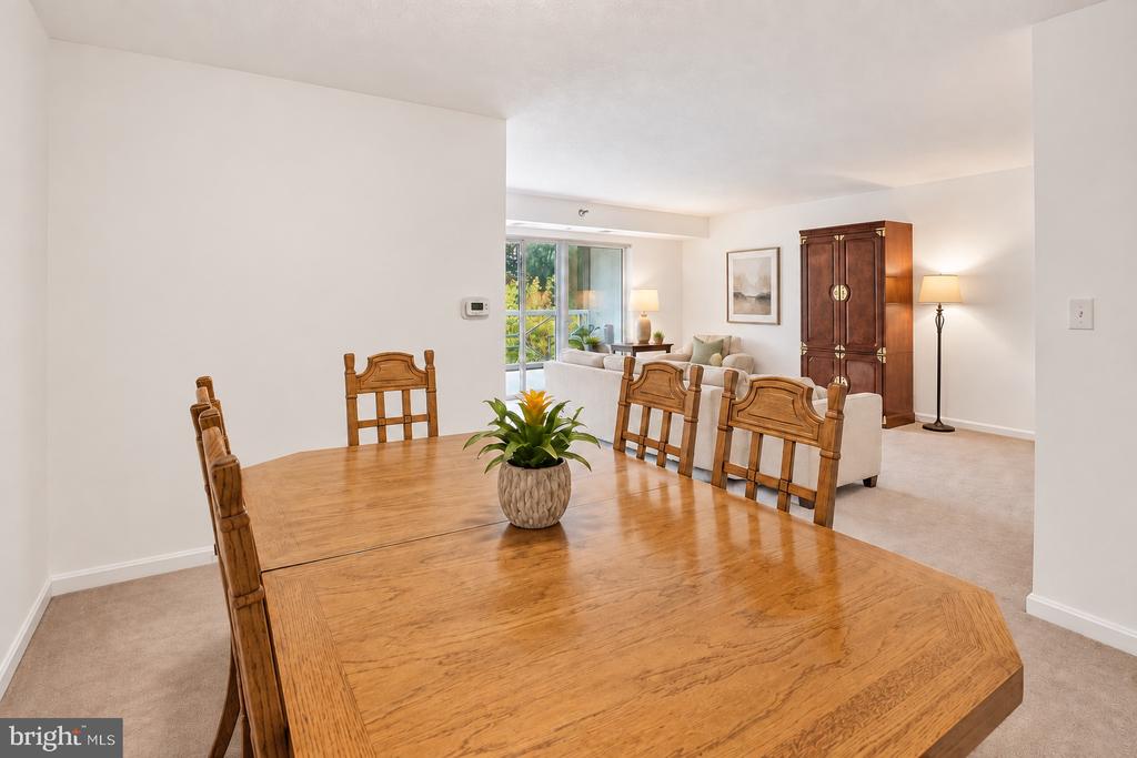 14801 PENNFIELD CIRCLE Unit: 311
