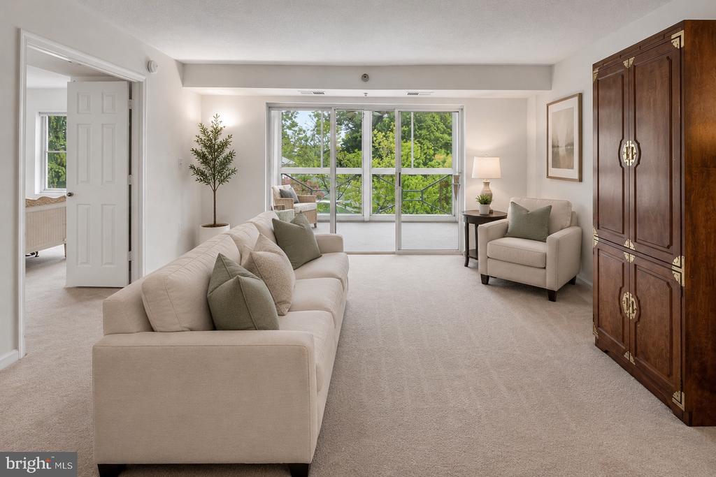 14801 PENNFIELD CIRCLE Unit: 311