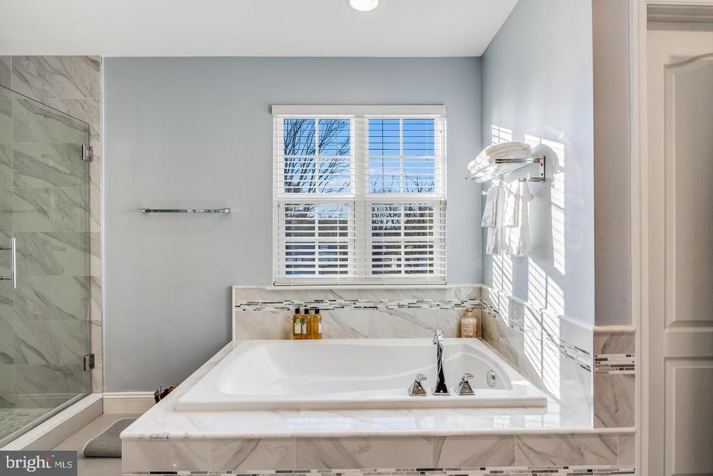 14414 CLAY ROCK LANE