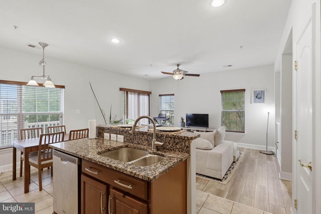 13562 STATION STREET Unit: 13562